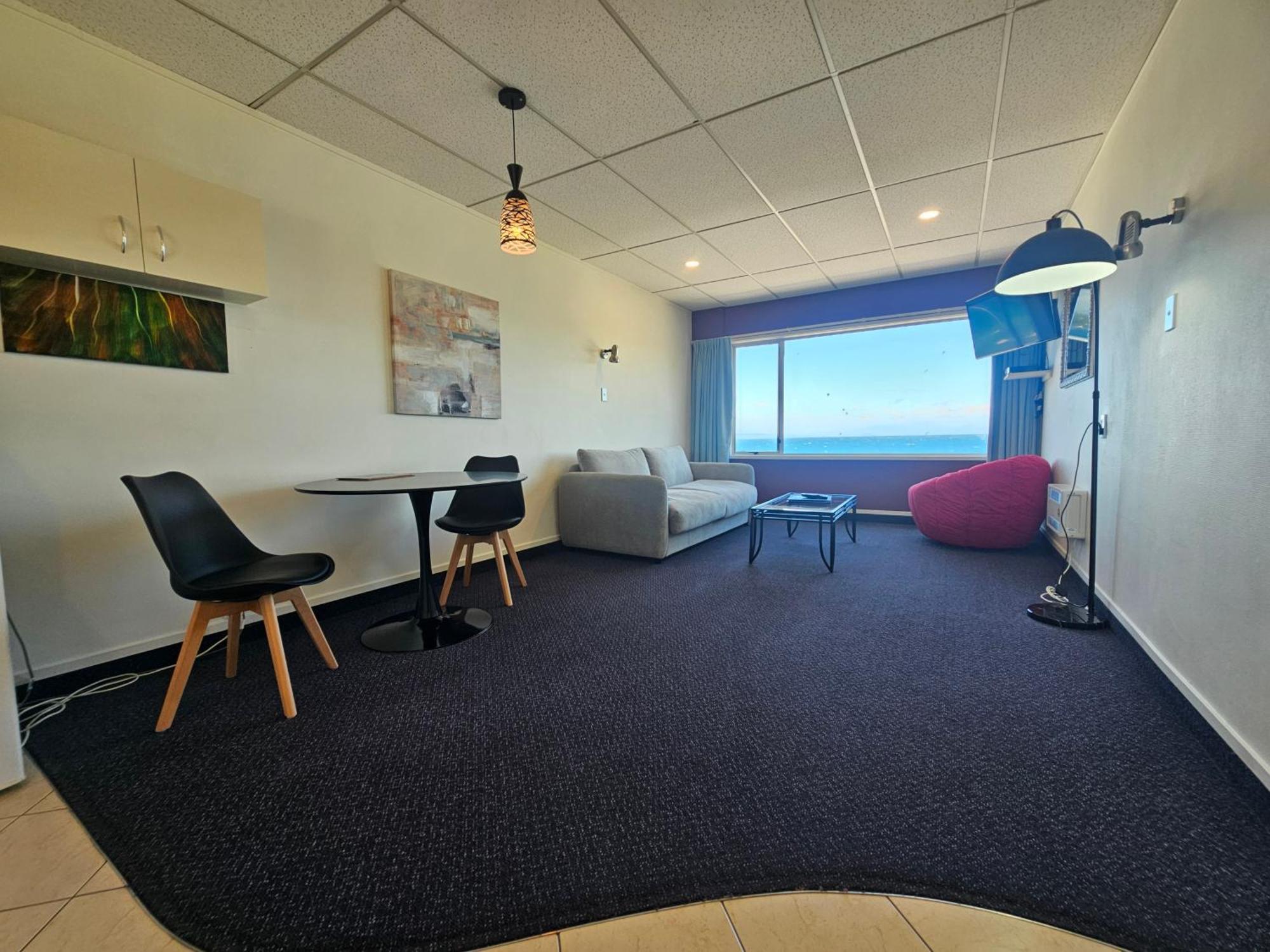 Tui Oaks Motel Таупо Экстерьер фото
