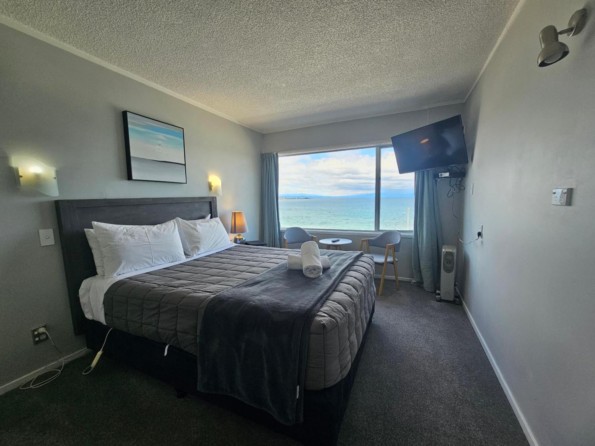 Tui Oaks Motel Таупо Экстерьер фото