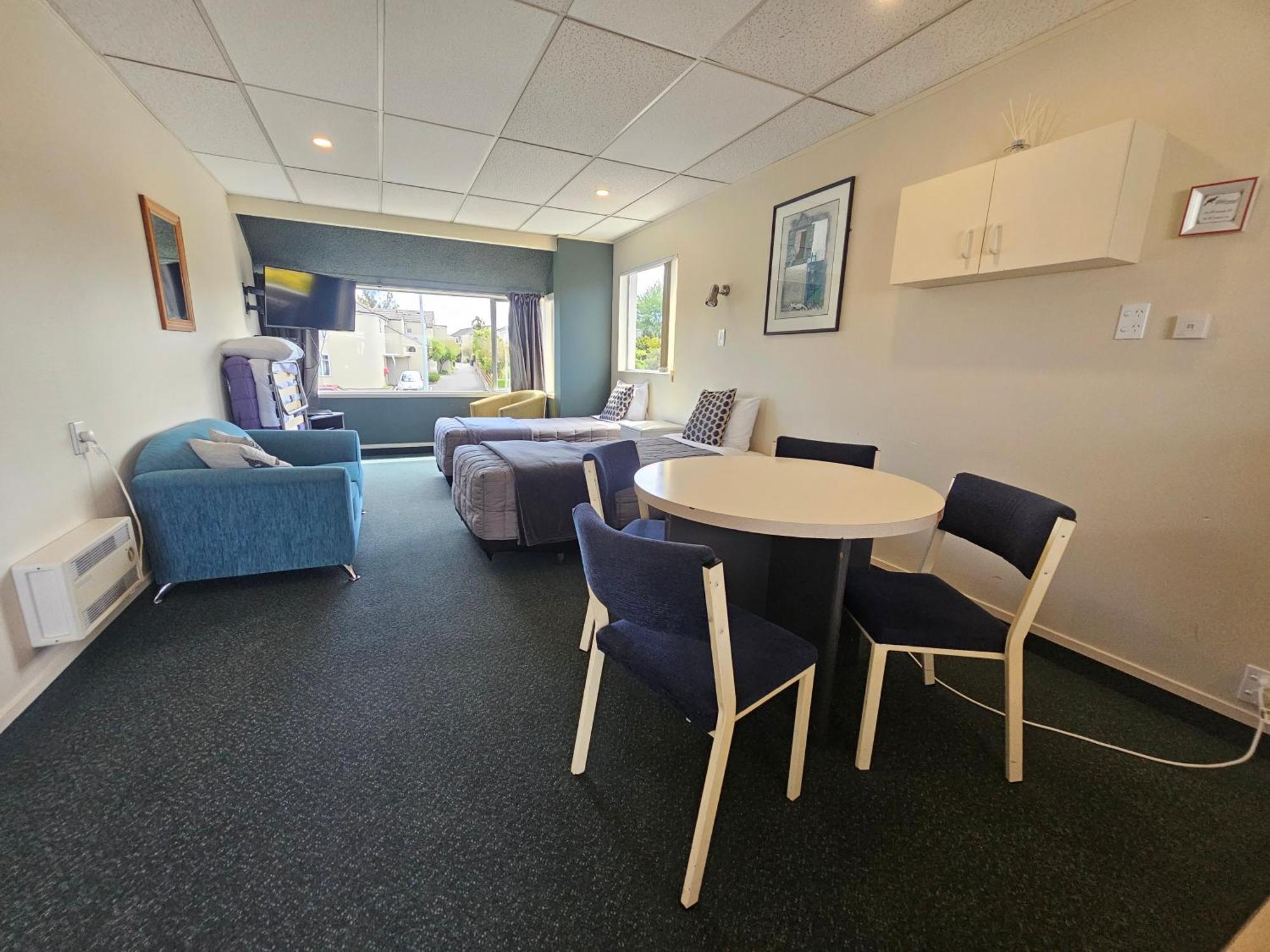 Tui Oaks Motel Таупо Экстерьер фото